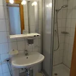 Pensjonat Gaestehaus Posch *