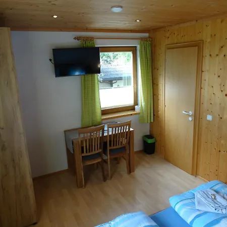 Gaestehaus Posch ゲストハウス