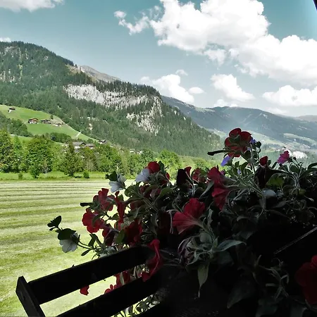 Gaestehaus Posch クリムル